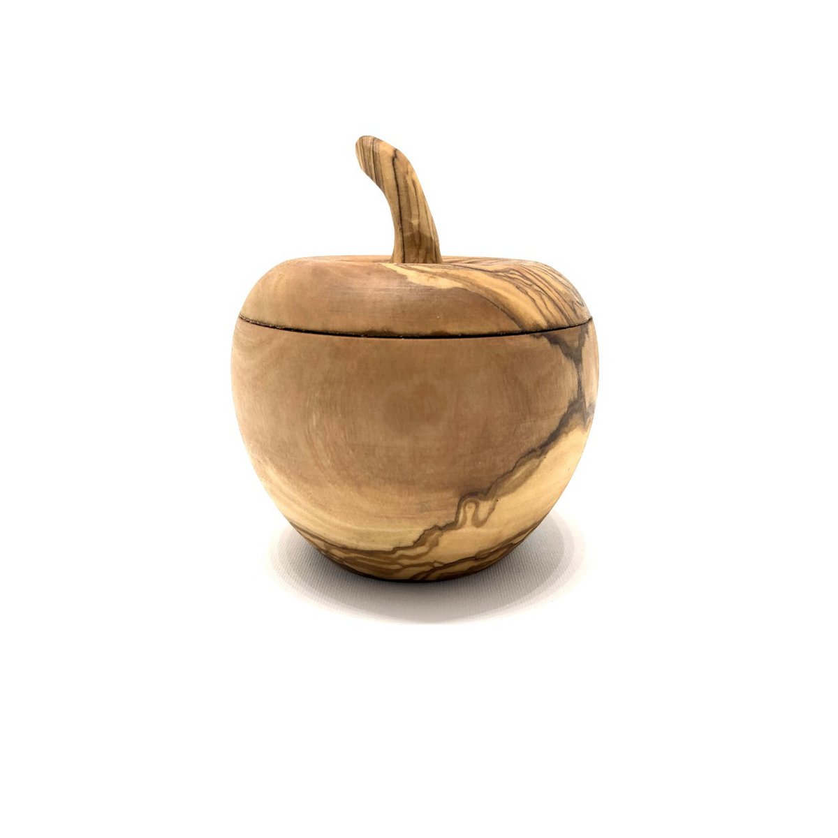 Zoutbakje in de vorm van een appel met zoutschepje van olijfhout
